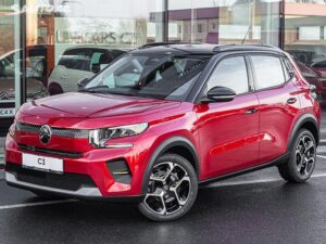 Citroen C3 od roku výroby 10/2024 ( přední hlavové opěrky vcelku )