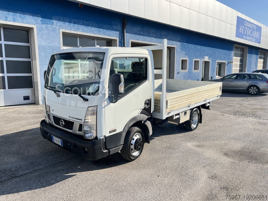 Nissan Cabstar